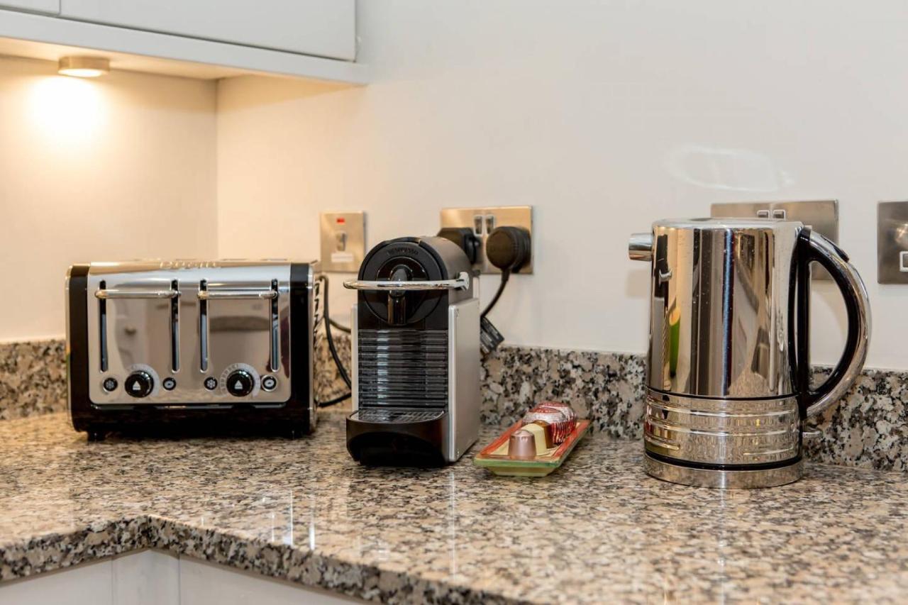 Joivy Spacious Flat With Garden In City Centre Эдинбург Экстерьер фото