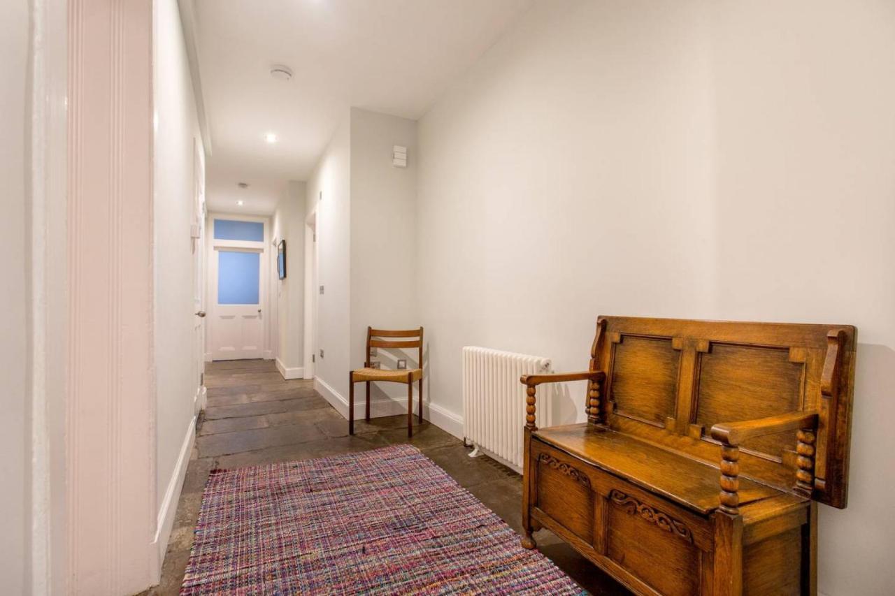 Joivy Spacious Flat With Garden In City Centre Эдинбург Экстерьер фото